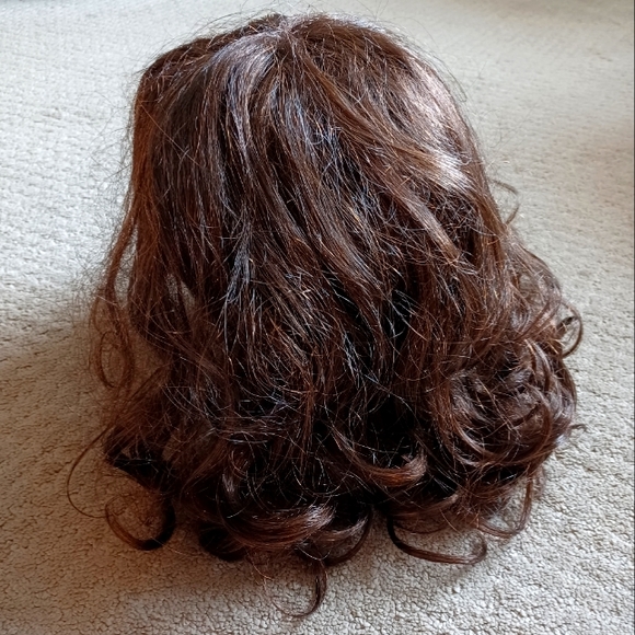 Womens Long Wavy Brunette Wig - Picture 2 of 4